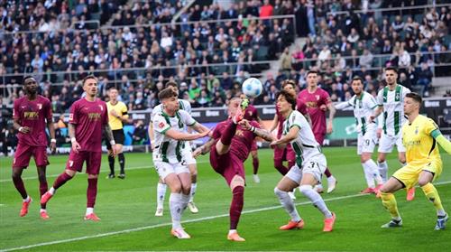 B. Mönchengladbach gegen Augsburg