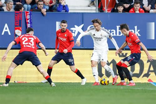 Osasuna gegen Real Madrid