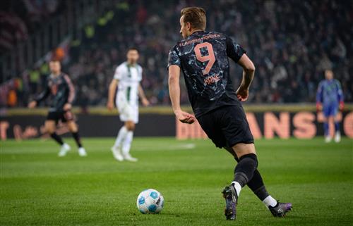 B. Mönchengladbach gegen Bayern München