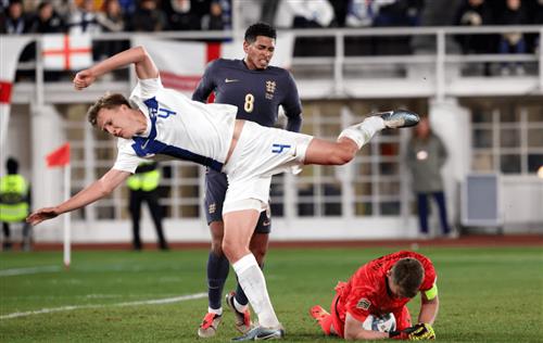Finnland gegen England