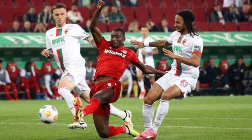 Augsburg gegen Stuttgart