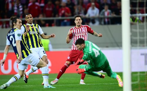 Olympiakos Piräus gegen Fenerbahce