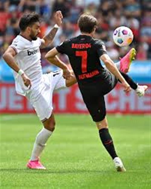 Bayer Leverkusen gegen West Ham United