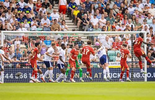 North Preston gegen Liverpool