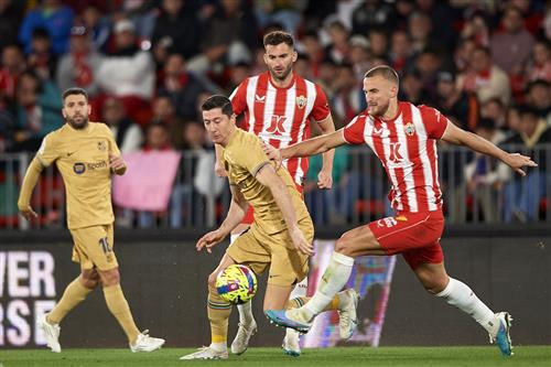 Almeria gegen Barcelona
