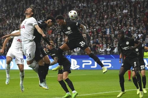 E. Frankfurt gegen Marseille