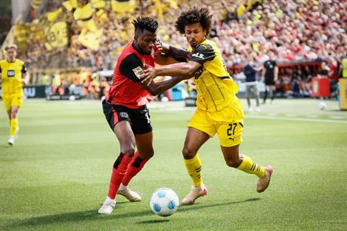 Bayer Leverkusen gegen Borussia Dortmund