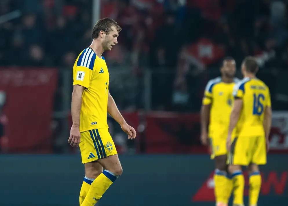 Steigen Sie über die UEFA Nations League in die Play-offs ein! Bei Porters Debüt verlor Schweden mit 1:4 und belegte den letzten Platz in der Gruppe