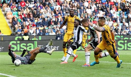 Udinese gegen Inter Mailand