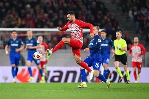 Freiburg gegen West Ham United