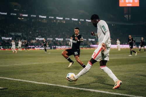 Köln gegen Eintracht Frankfurt