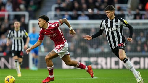 Nottingham Forest gegen Manchester United