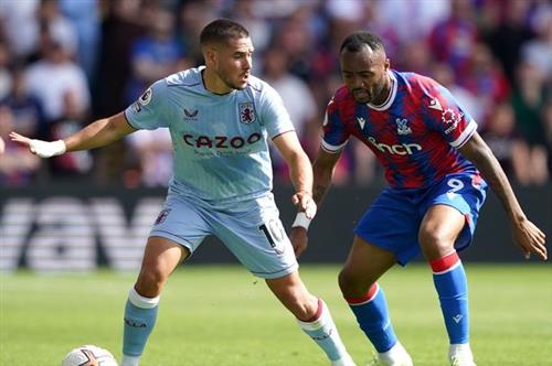 Aston Villa gegen Crystal Palace