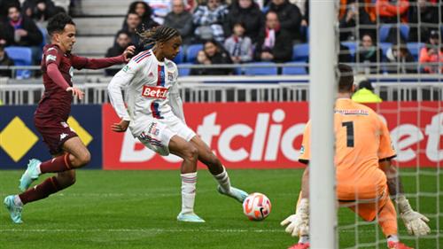Lyon gegen Grenoble