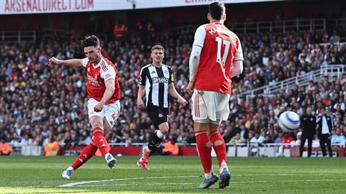 Arsenal gegen Newcastle United