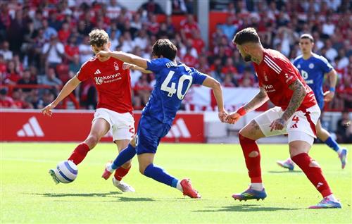 Nottingham Forest gegen Leicester City