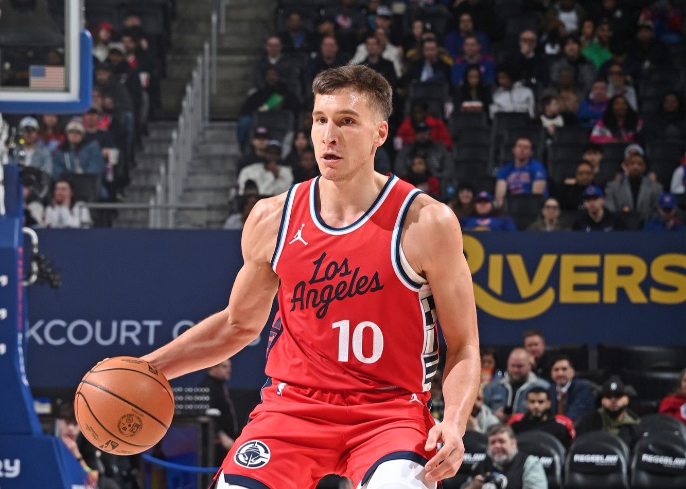 Fünf Reservespieler der Clippers erzielten mehrere Dreier und stellten damit den NBA-Rekord ein und stellten einen neuen Rekord in der Teamgeschichte auf.