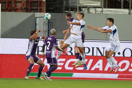 Fiorentina gegen Como