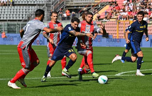 Cremonese gegen Parma