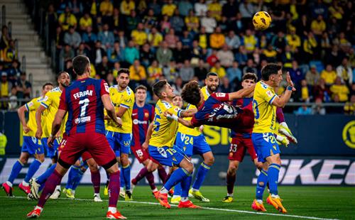 Cádiz gegen FC Barcelona