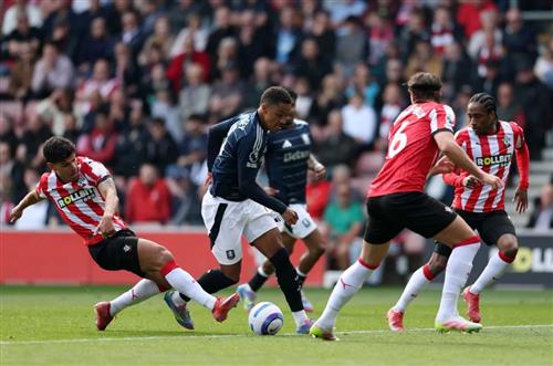 Southampton gegen Aston Villa