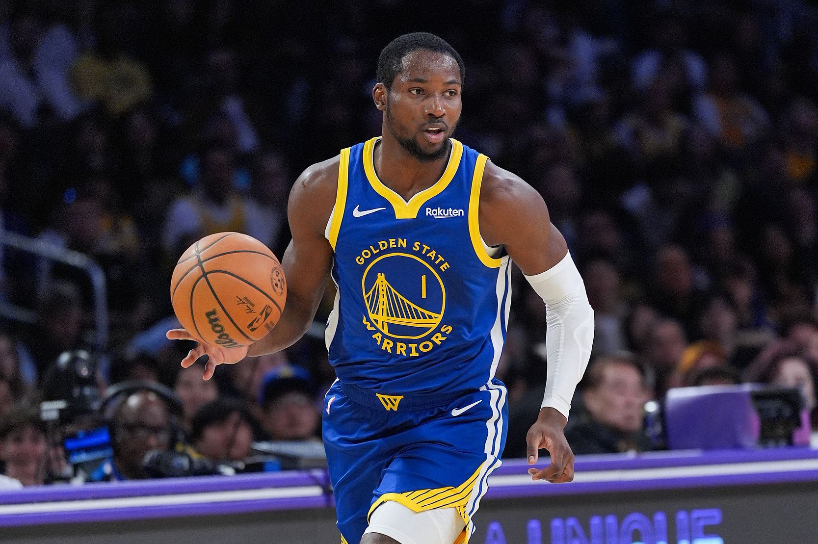 Behalten Sie die Ballkontrolle bei! Richard und Kuminga erzielten in der Halbzeit effizient zusammen 33 Punkte