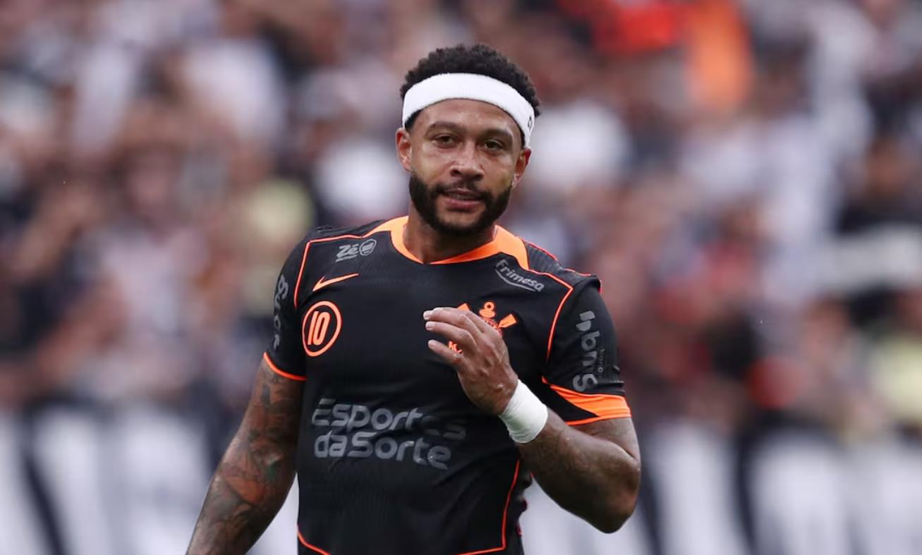 Brasilianische Medien: Corinthians schulden Depay 4 Millionen Euro Gehalt und sagen, sein Jahresgehalt sei lächerlich hoch