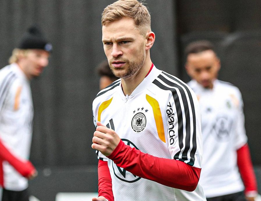 Offiziell: Kimmich hat sich eine Gelenkkapselverletzung im rechten Knöchel zugezogen und wird das Spiel Deutschlands gegen Luxemburg verpassen