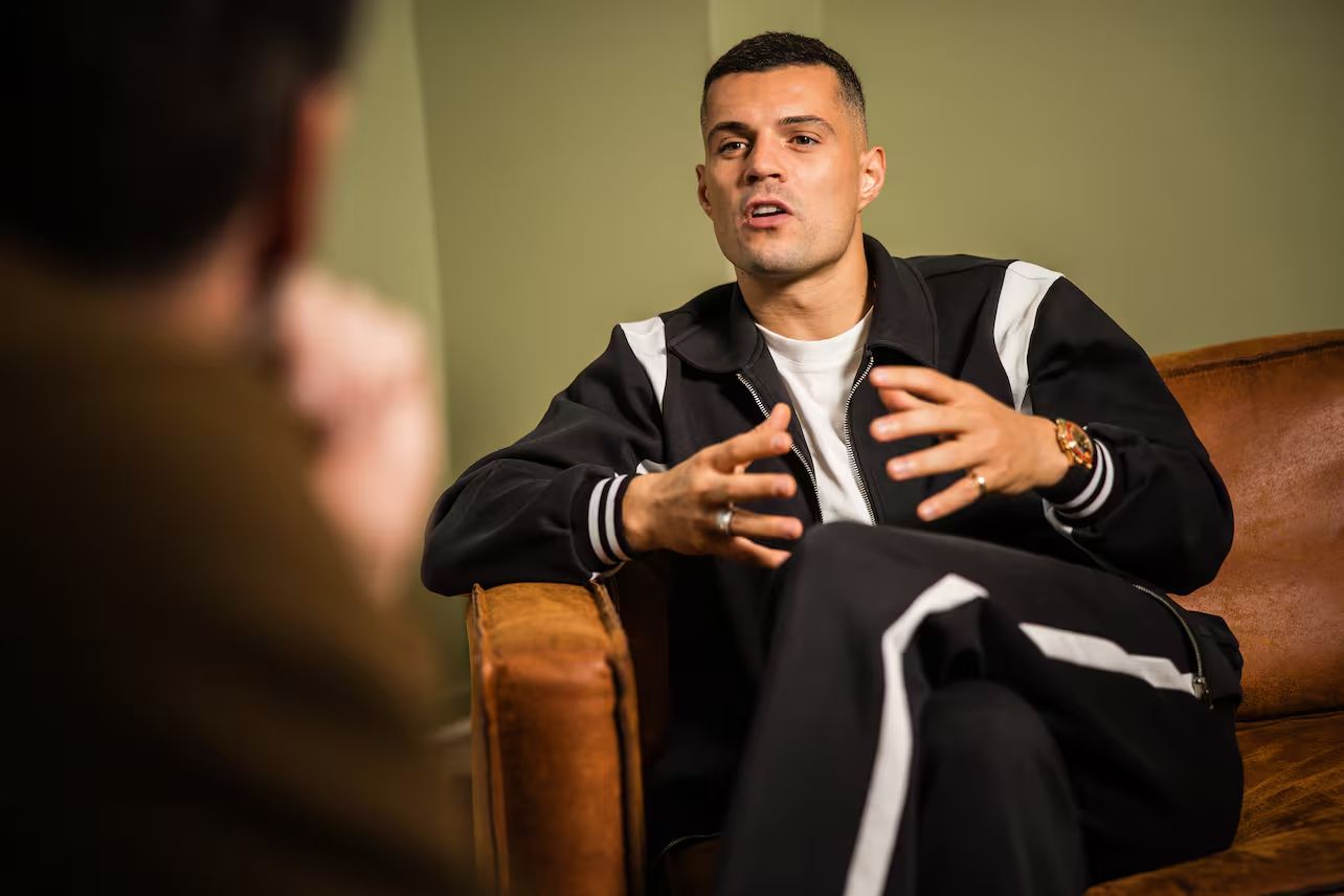 Xhaka: Hat Okafor schon lange keinen Kontakt mehr zum Schweizer Trainer? Wir müssen bodenständig sein, weniger reden und mehr tun