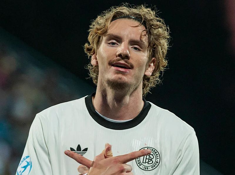 Walter Mader hat in den letzten beiden Nationalmannschaftsspielen drei Tore geschossen und damit im Alleingang alle Tore für die deutsche Mannschaft geschossen