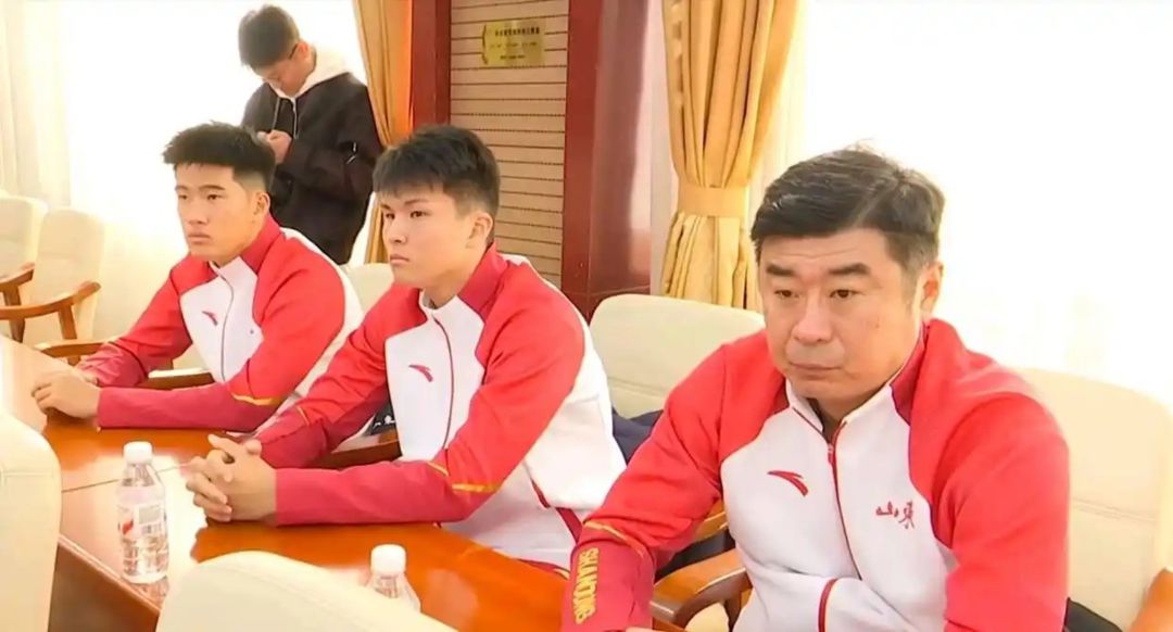 Han Peng: Das Shandong-Team hat keine andere Wahl, als niemanden im Vorfeld zu haben; Sie werden auf jeden Fall von Xu Genbaos Anleitung lernen