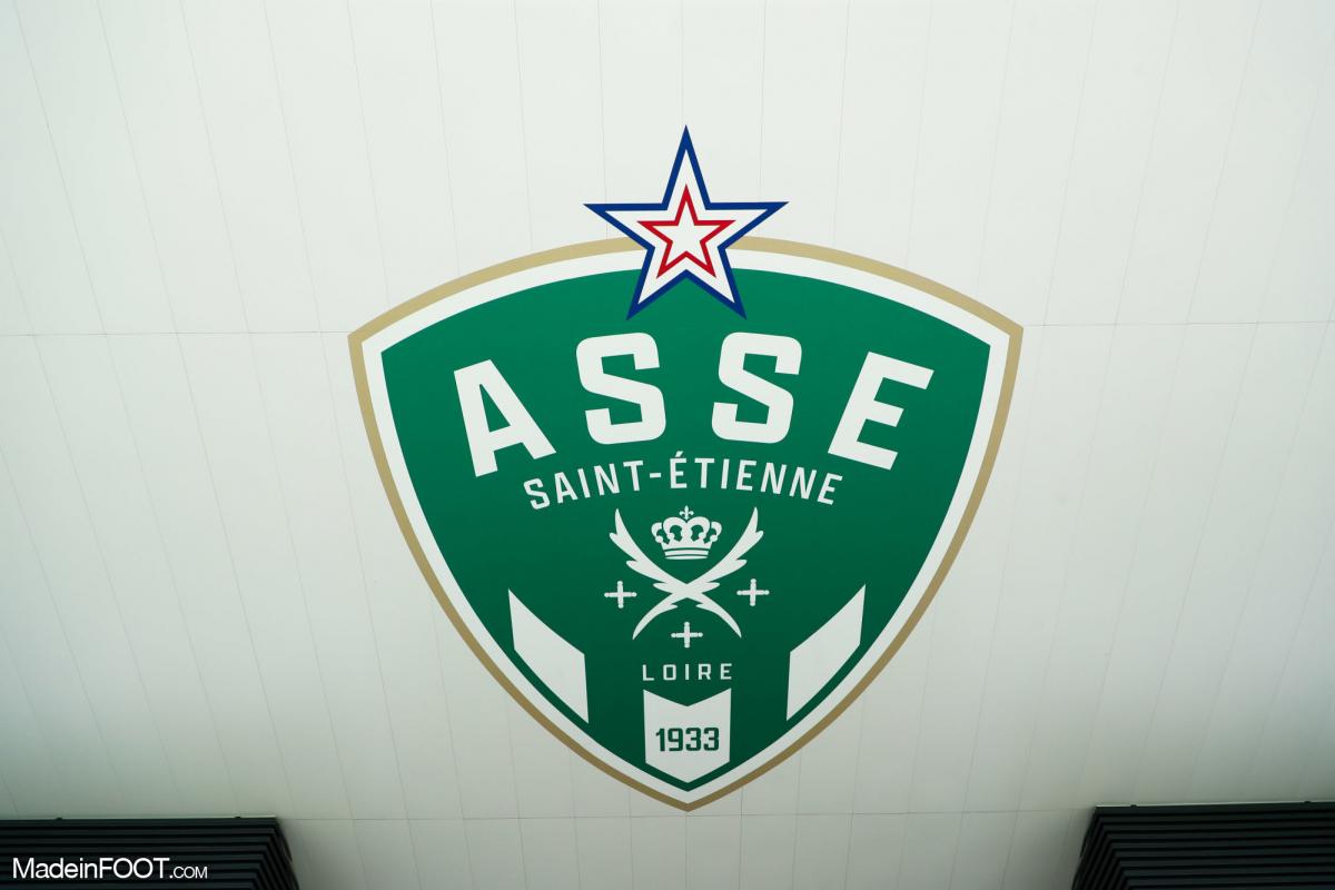🚨Aufgrund der extrem schlechten Sicht aufgrund des starken Nebels wurde das Spiel zwischen Saint-Etienne und Quentiny unterbrochen